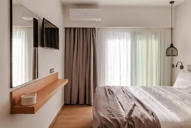 1 Bedroom Suite with balcony