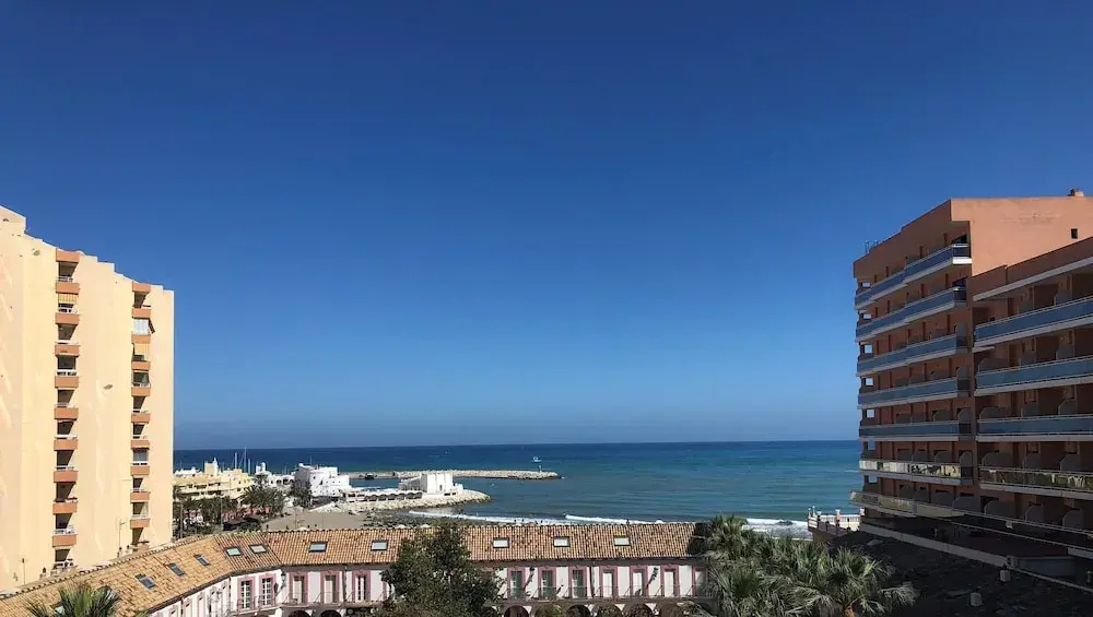 Puerto Marina Sea View Ole Apartment