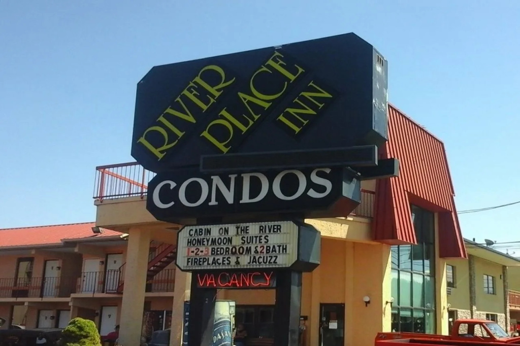River Place Inn