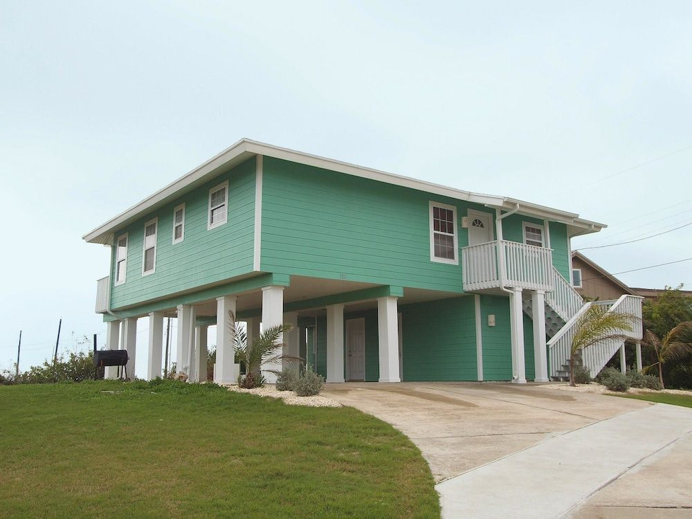 Sea Breeze Villa SB708