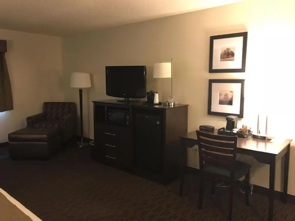 AmericInn by Wyndham Hotel and Suites Long Lake - Chambres