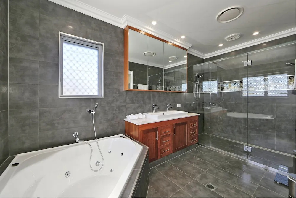 Executive Villa