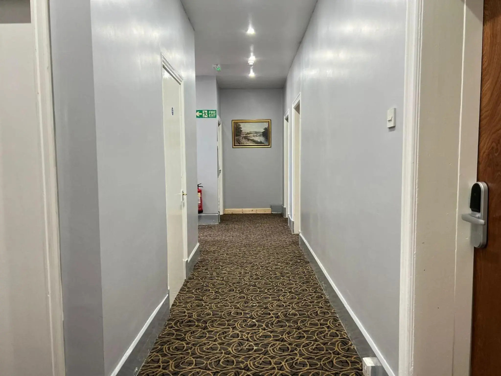 Assheton Arms Hotel - фото 9