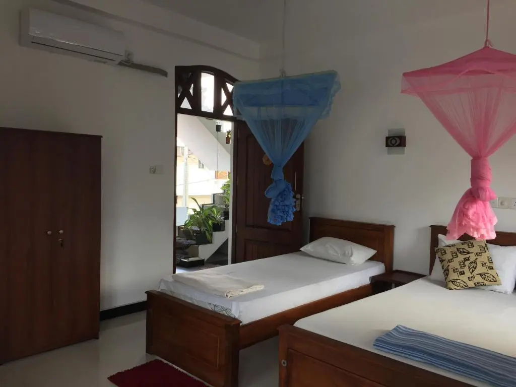 Deluxe Double room with balcony (full double bed)