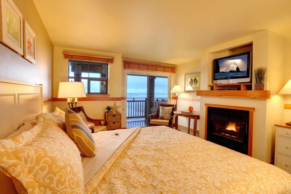Double Studio with ocean view (full double bed)