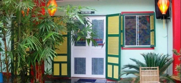 Backpacker's House