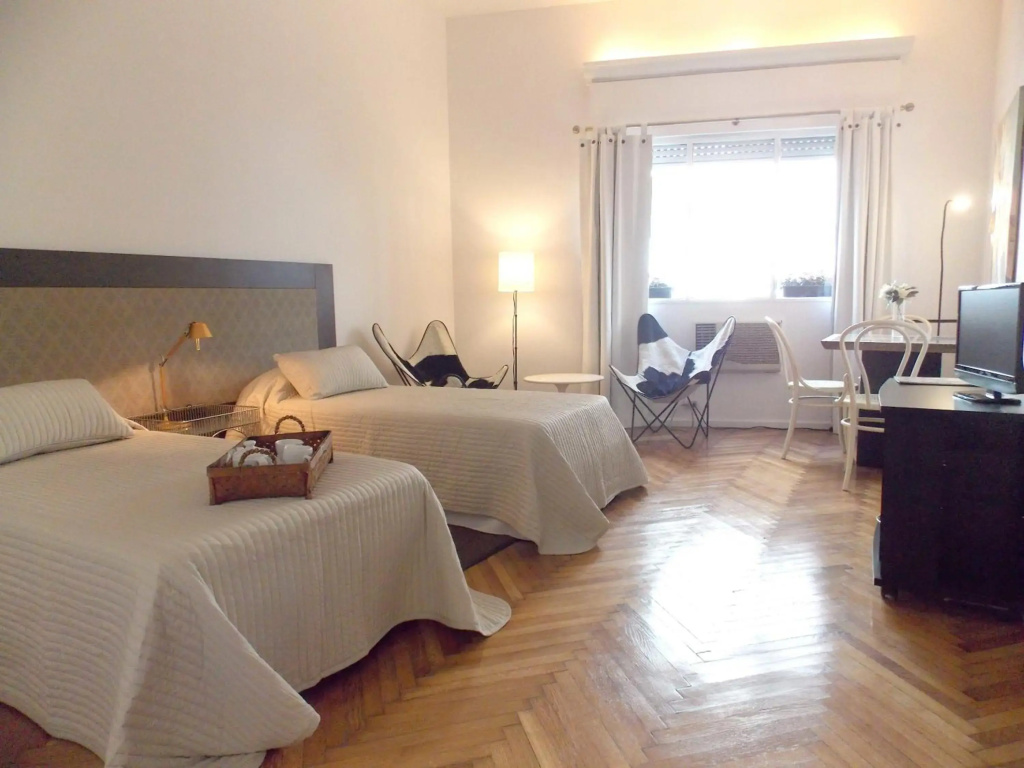 Cozy Recoleta Apartment with Balcony