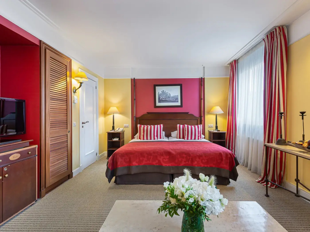 Executive room