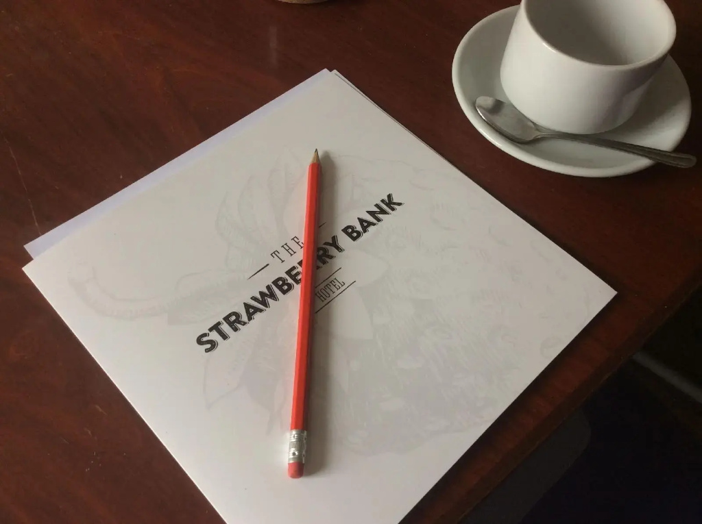 The Strawberry Bank - Général