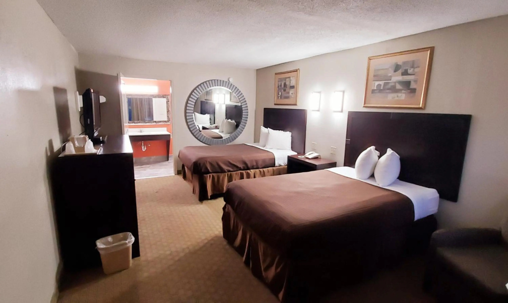 Executive Inn — 2