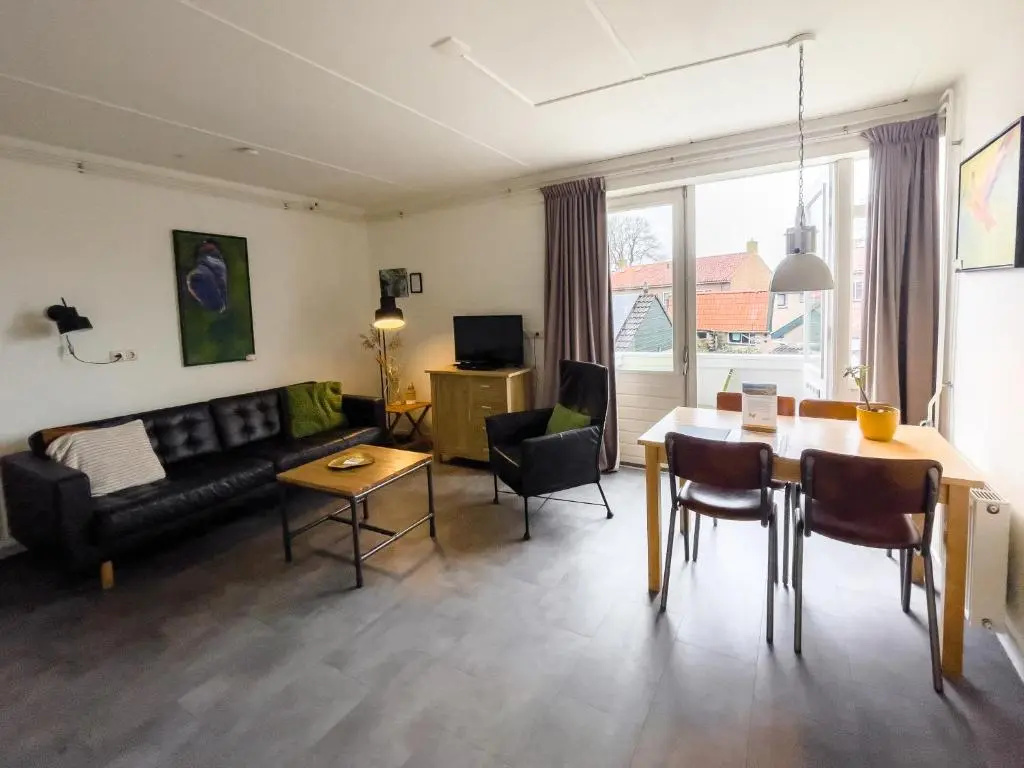 Apartment with balcony