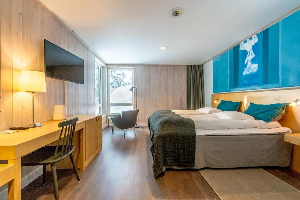Superior Double room (full double bed)