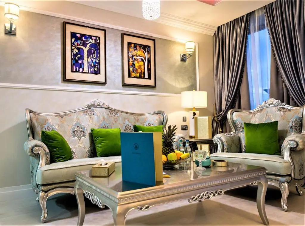 Deluxe Apartment