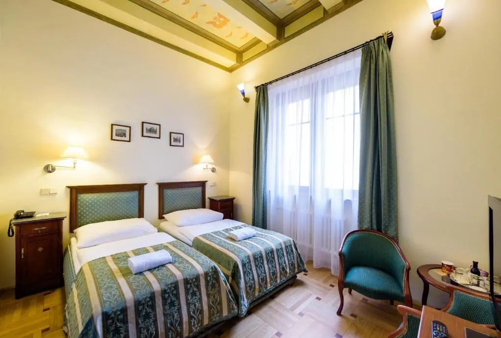 Deluxe Triple room