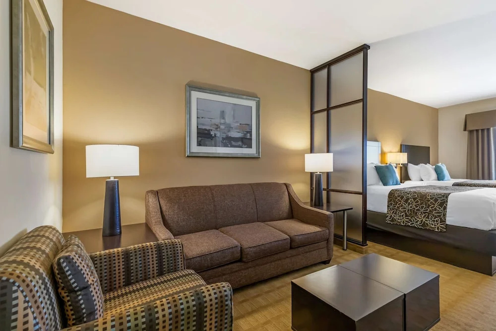 Quadruple Suite
