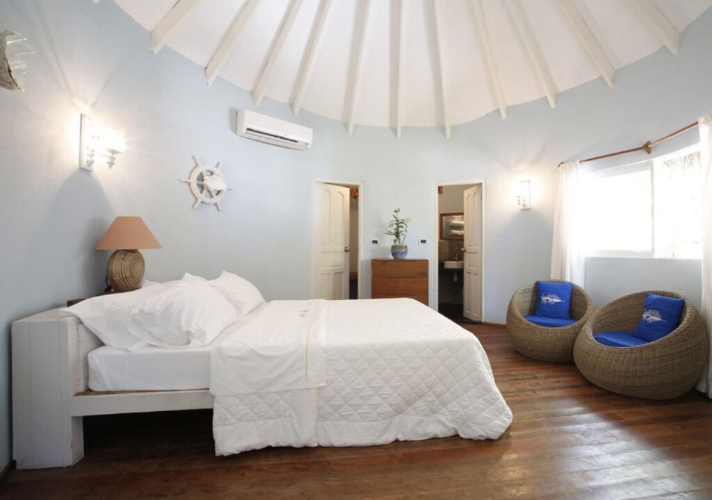 Nika Island Resort & Spa, Maldives