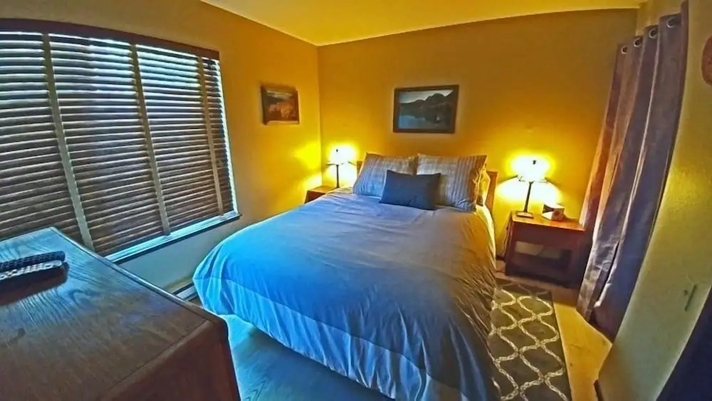 141 Premium Condo — 5