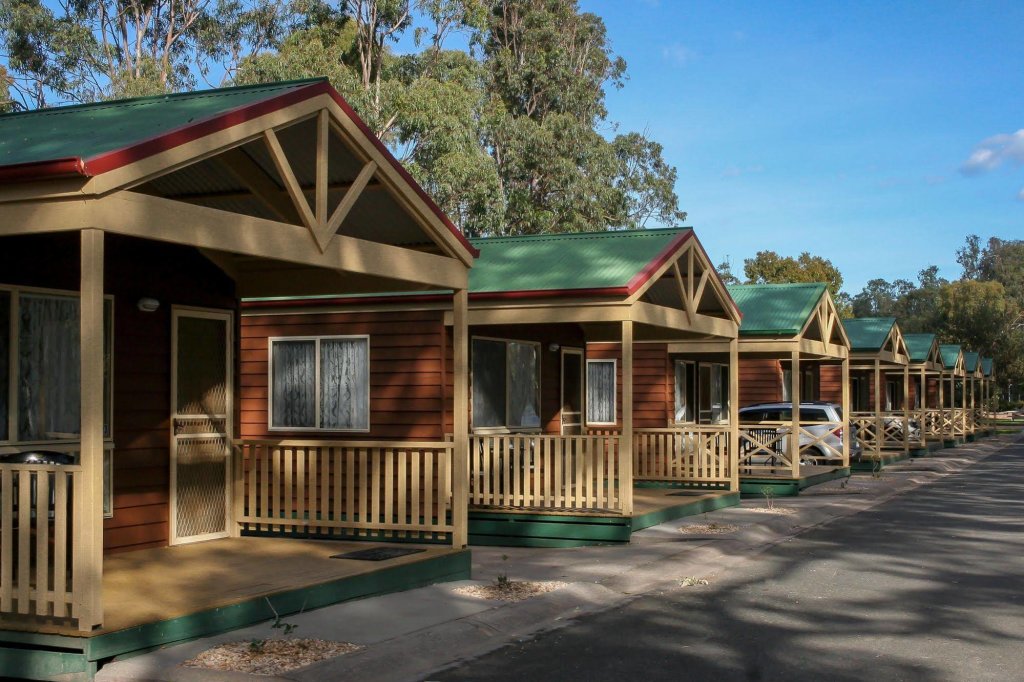 Lake Fyans Holiday Park image