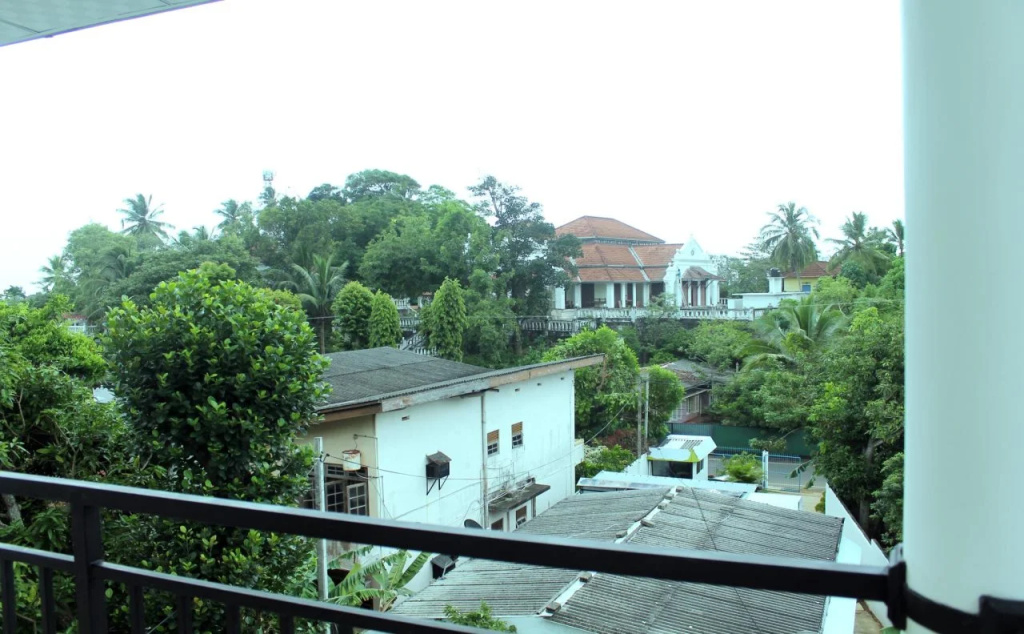 Balcony & Terrace