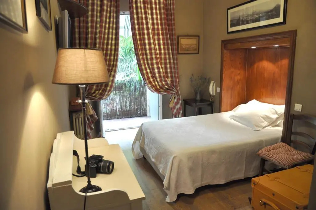 Hotel Central Bastia - Chambres