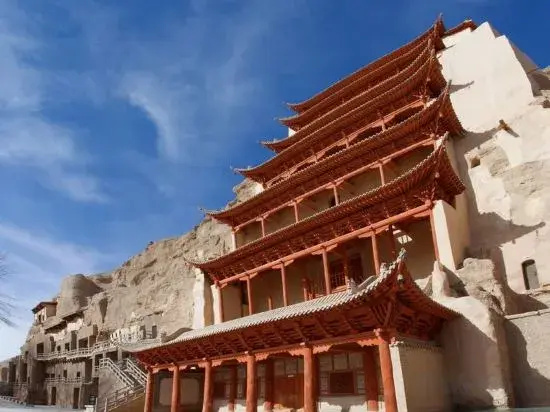 Ghina Fung Hotel