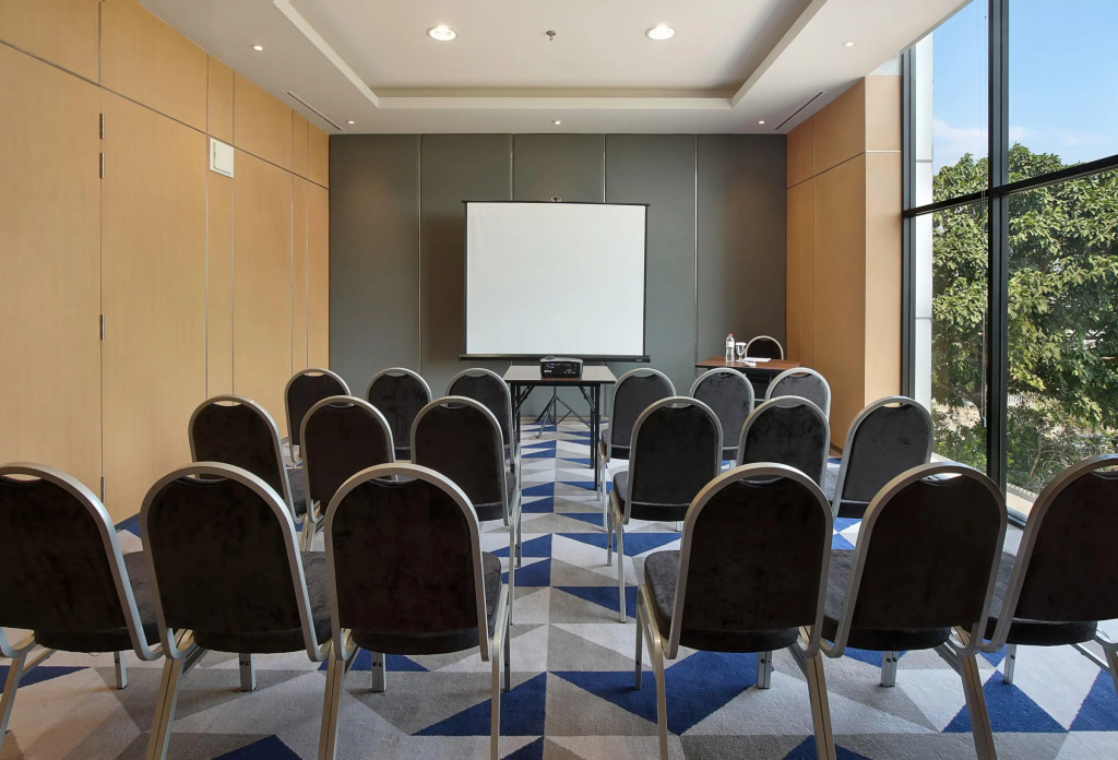 Swiss-Belinn Simatupang - Général