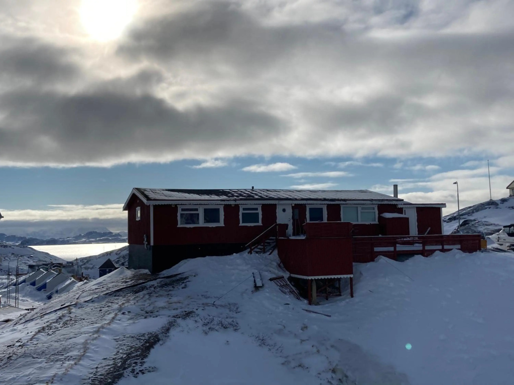 isi4u hostel, dogsled, snowmobiling
