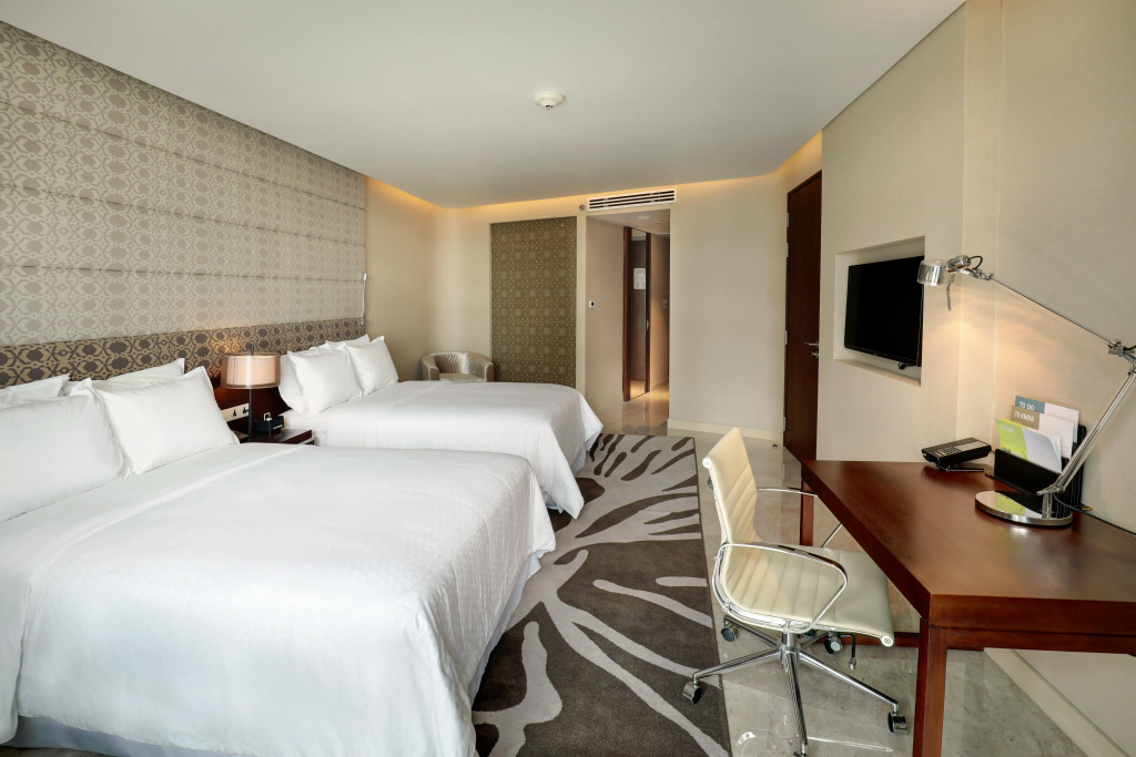 Crowne Plaza Dhaka Gulshan - фото 11