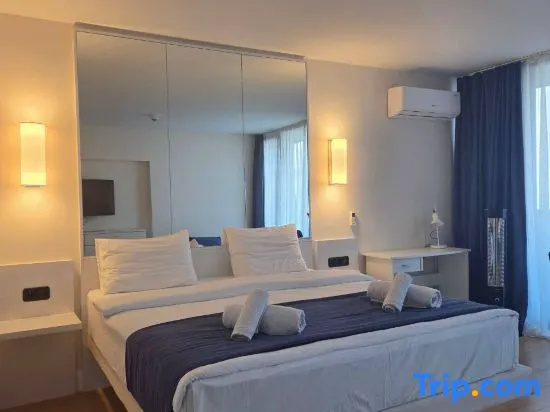 Studio 36m2 with Stunning view in ORBI City!