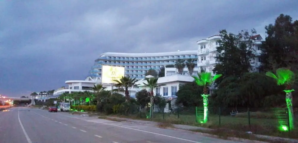 Alissa Garden Hotel