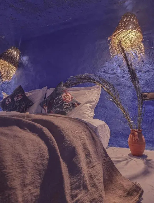 Deluxe Double room (full double bed)