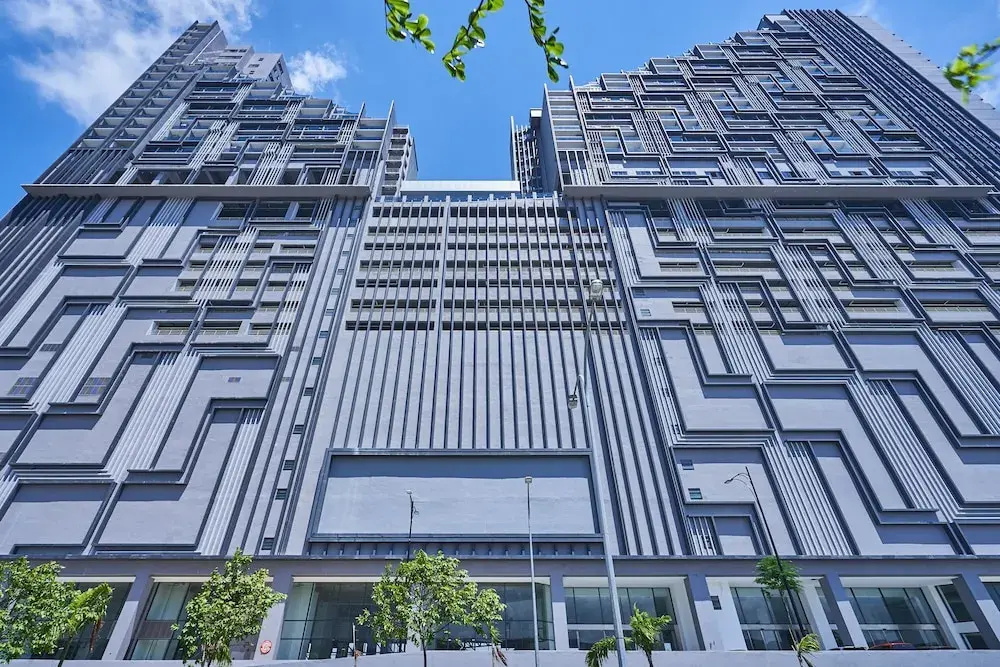 OYO Home 935 Breathtaking Studio Imperio Residence