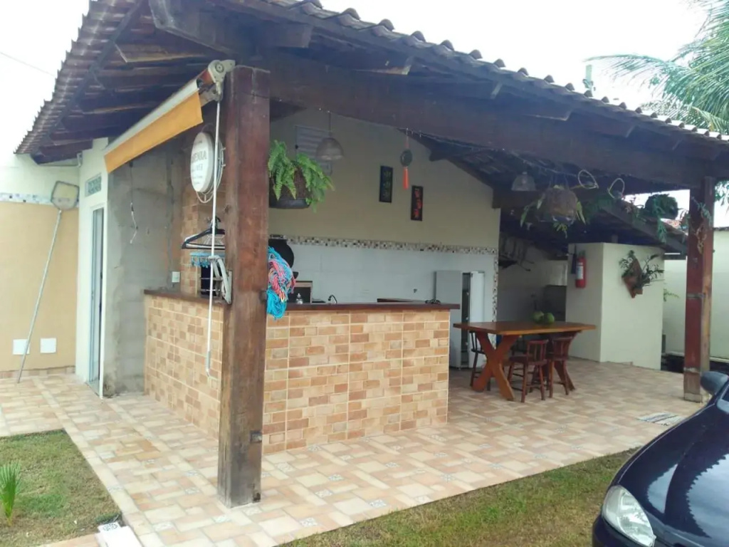 Casa de praia com piscina em Caraguatatuba - SP