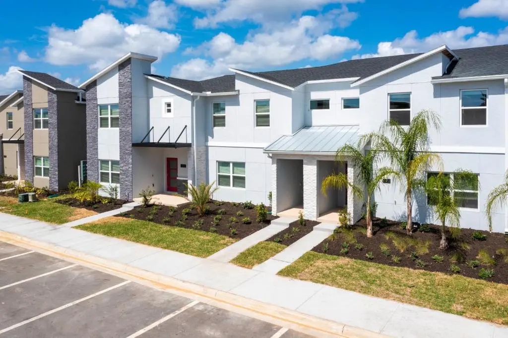 Gorgeous 4Bd Close to Disney w/ Pool @ Champions Gate Resort 1196