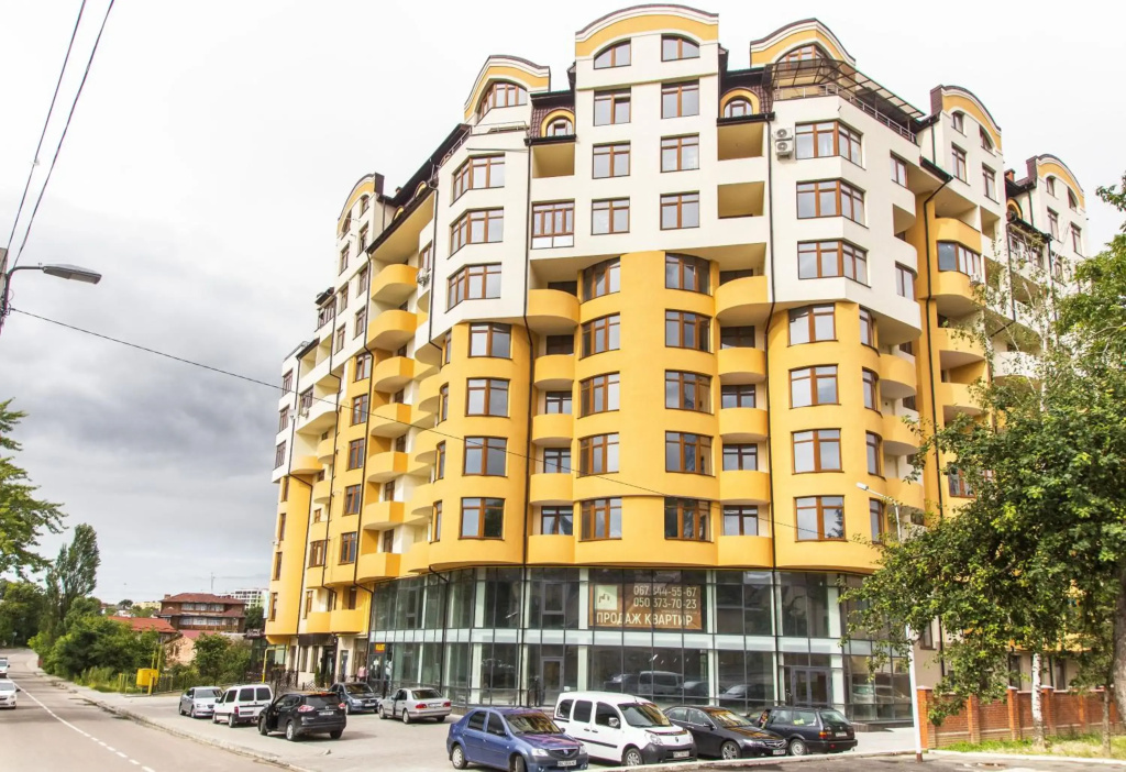 Apartments Roksolany 16