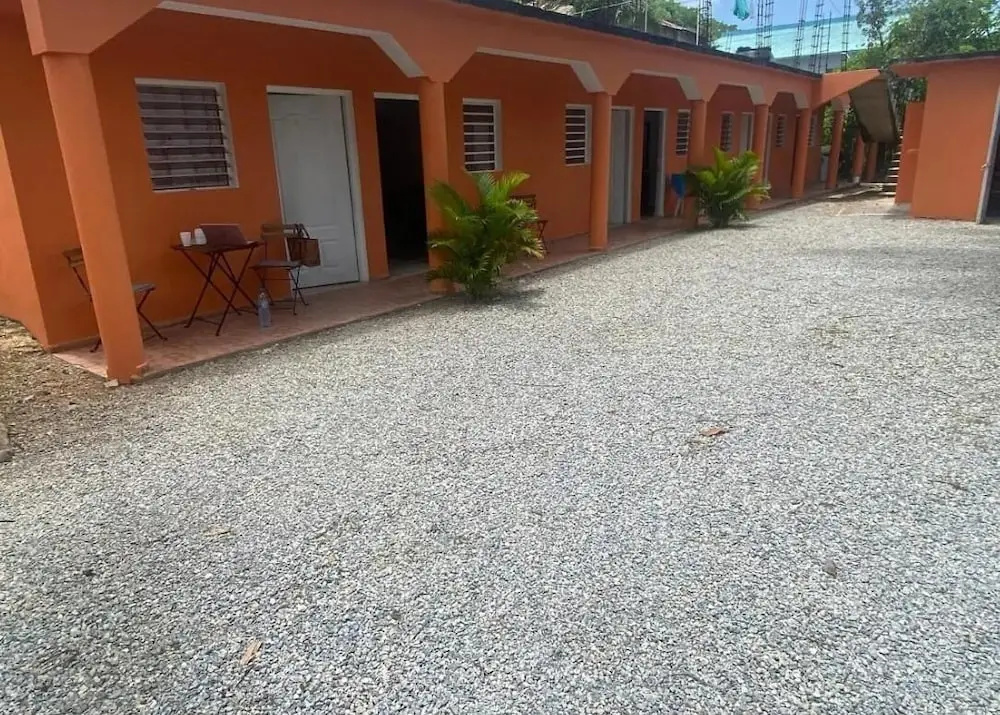 hotel el escondite