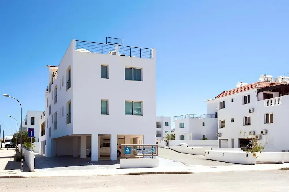 60 KAP - Stay Chromata Lagoon Apartment