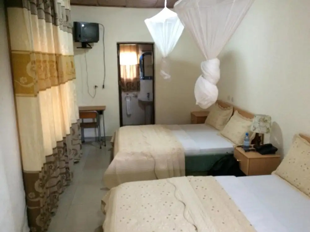 Standard Double room (twin beds)