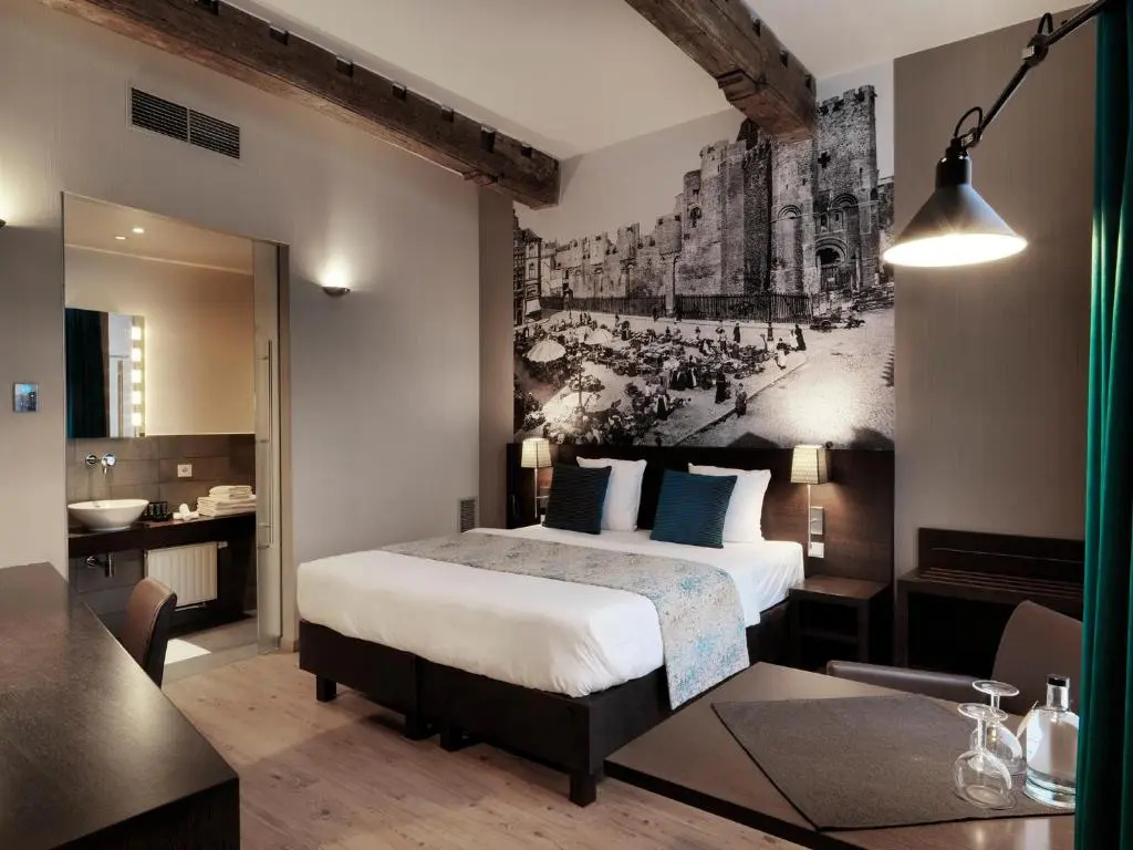 Standard Double room (full double bed)
