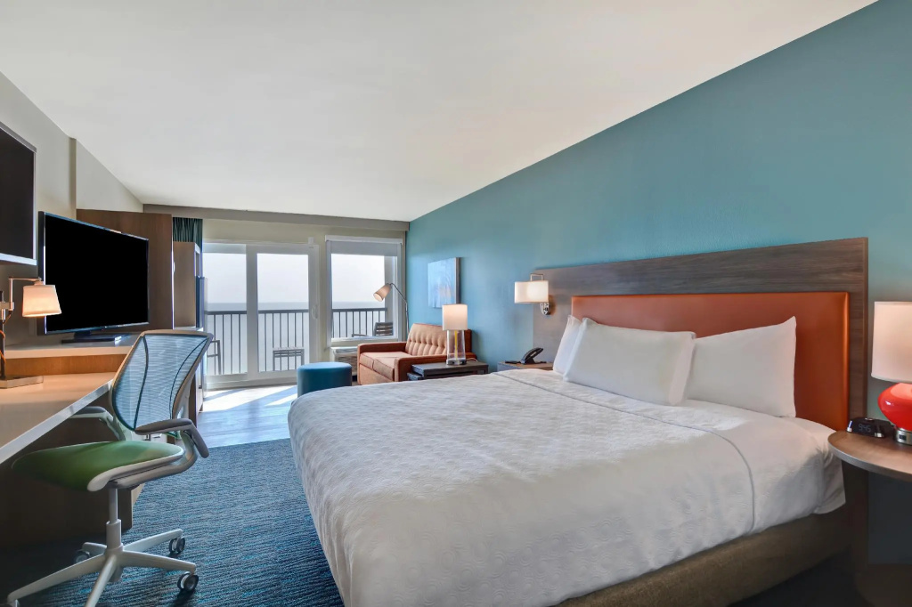 Double Suite oceanfront (full double bed)