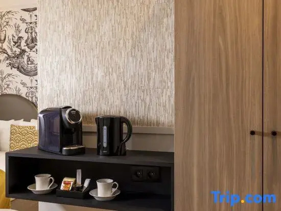 Grand Hotel Leveque 112