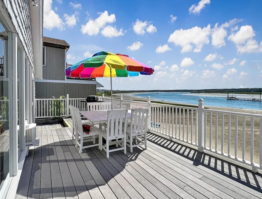 Twin Sails Cozy Atlantic Ave Retreat in Wells