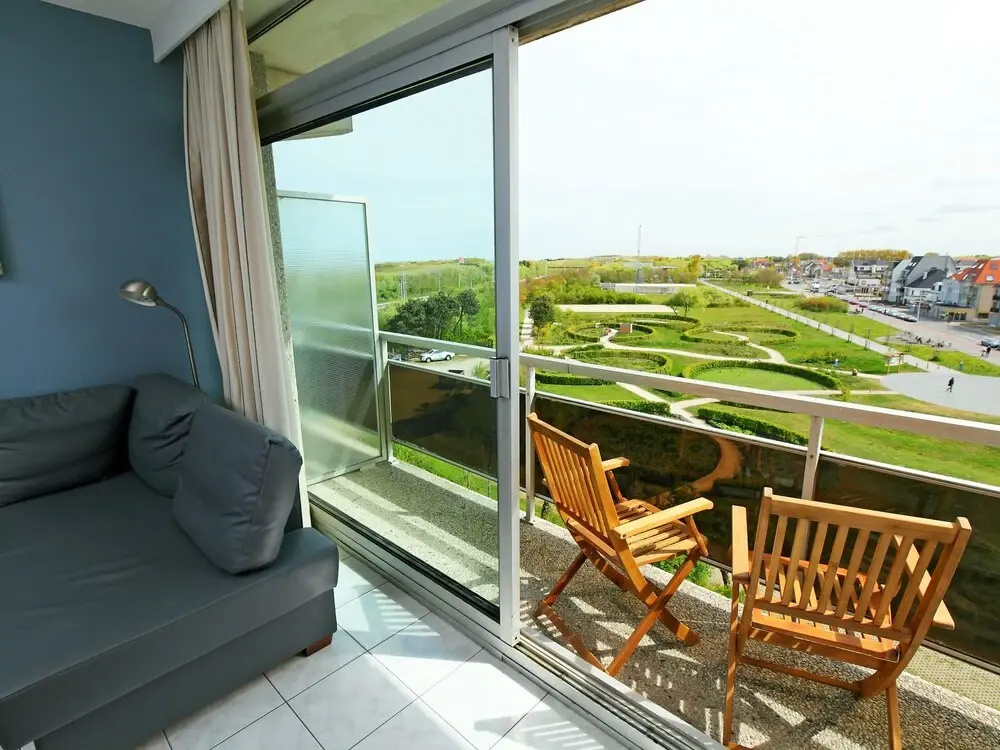 Balcony & Terrace