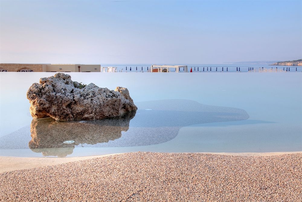 Beach & Waterfront