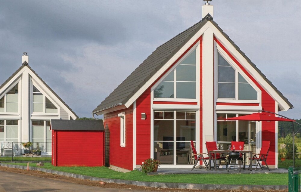 Amazing Home in Zerpenschleuse With 2 Bedrooms and Wifi