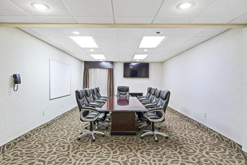 Holiday Inn St. Petersburg West by IHG - Général
