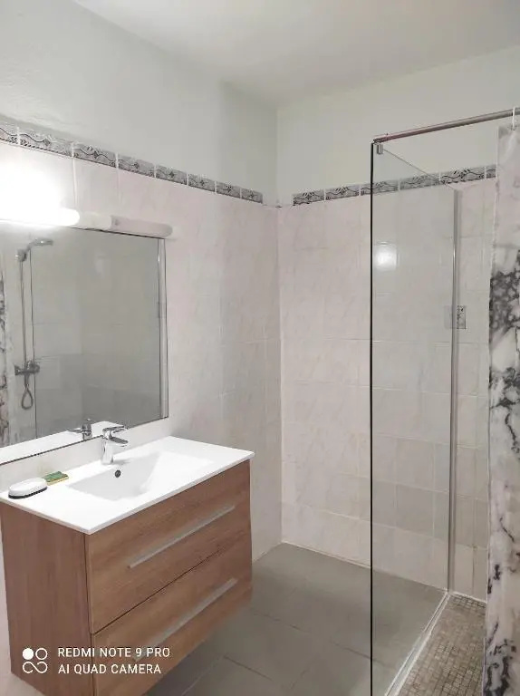 Voir la photo 1 — Appartement de 3 chambres a Le Moule a 800 m de la plage avec piscine partagee et jardin clos