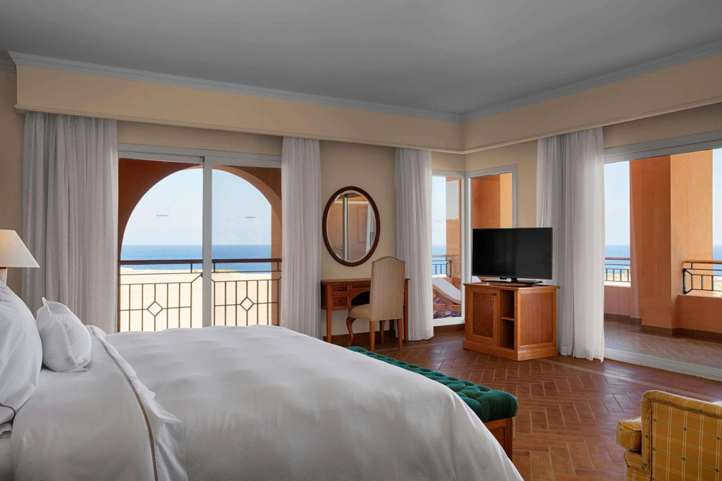 Отель The Cascades Golf Resort Spa and Thalasso в Хургаде