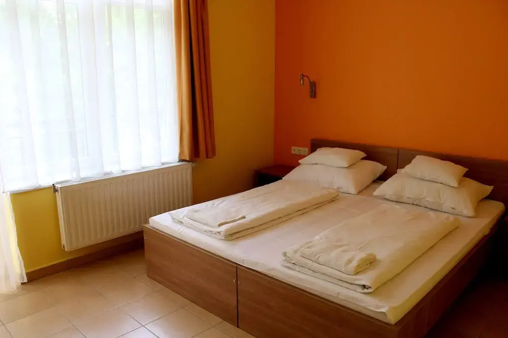 BF Hotel - фото 3