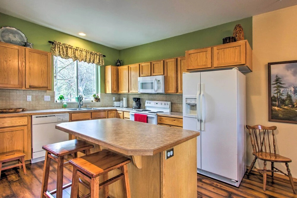 Stunning Townhome Near Upper Klamath Lake! - фото 23